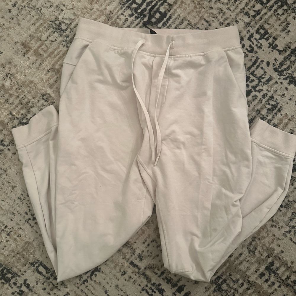 Lululemon pants size large